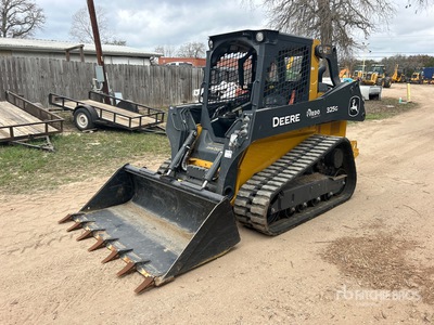 2023 John Deere 325G を見 Compact Track Loader