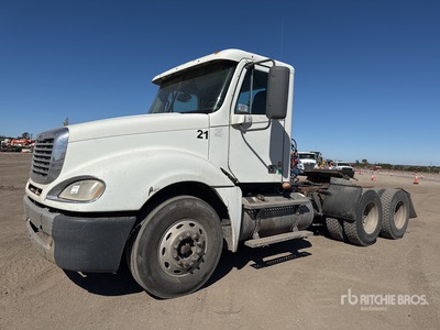 2009 Freightliner Columbia 120 6x4 T/A Day Cab Truck Tractor