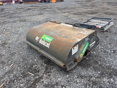 Bobcat 6707144 60 in Sweeper Attachment