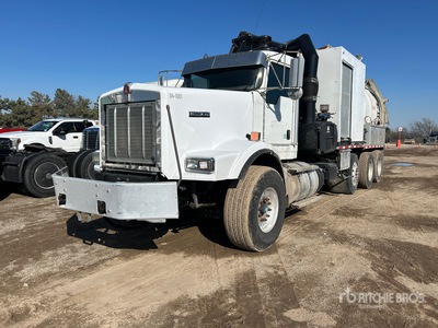 2014 Kenworth T800 8x4 Vacuum Excavator Truck