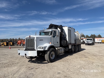 2014 Kenworth T800 8x4 Vacuum Excavator Truck