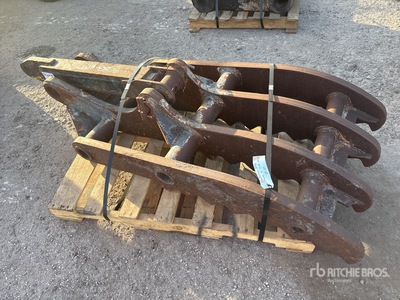 Pemberton 30 in Excavator Thumb - Fits Cat 336