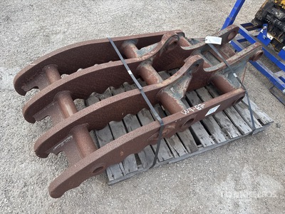 Pemberton 30 in Excavator Thumb - Fits Cat 336