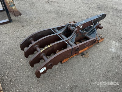 Pemberton 30 in Excavator Thumb - Fits Cat 336