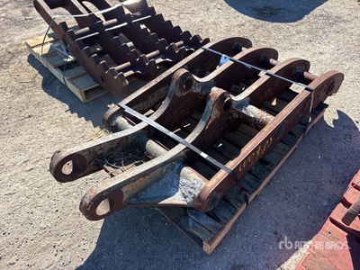 Pemberton 30 in Excavator Thumb - Fits Cat 336