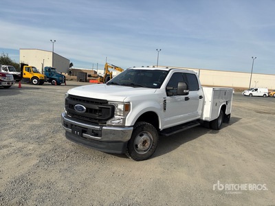 2022 Ford F-350 XL 4x4 Crew Cab サービスカー