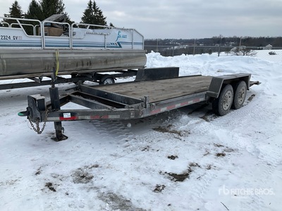 2000 Towmaster T-14DDT 18 ft T/A Tilt Deck Trailer