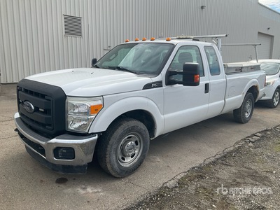 2015 Ford F-250 4x2 Extended Cab Pick-up