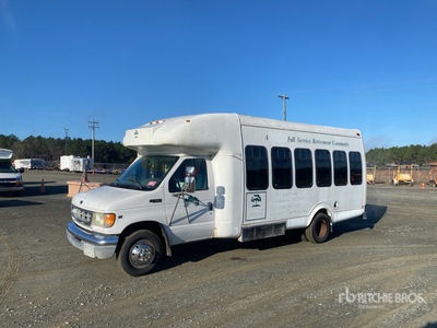 2002 Ford E450 20-Seat Mini Bus