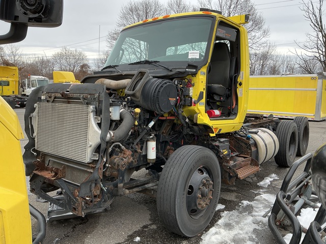 2020 International RH613 6x4 T/A Day Cab Truck Tractor (Inoperable)