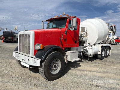 2014 Peterbilt 365 8x4 Mixer Truck