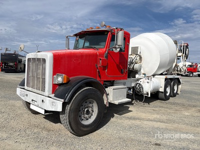 2014 Peterbilt 365 8x4 Mixer Truck