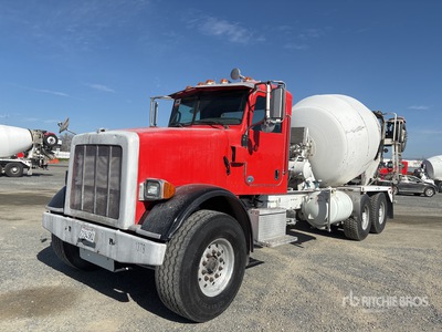2014 Peterbilt 365 8x4 Mixer Truck