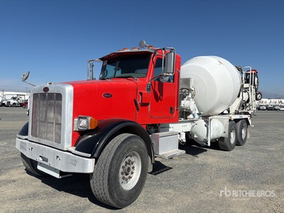 2014 Peterbilt 365 Mixer Truck