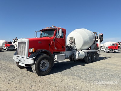2014 Peterbilt 365 Mixer Truck