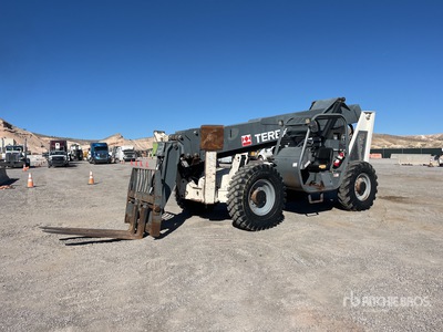 2005 Terex 1056 Telehandler