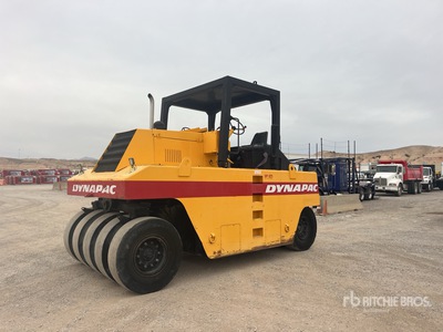 1999 Dynapac CP271B 9 Wheel Compactador de Ruedas
