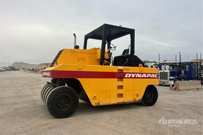 1999 Dynapac CP271B 9 Wheel Pneumatic Roller
