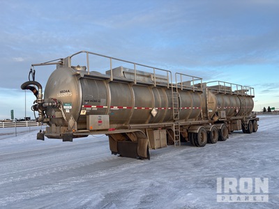 2013 Hutchinson 8400 gal Tri/A Super B-Train Remorque-citerne