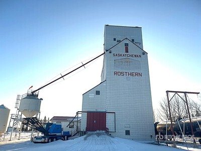 1972 98,000 Bushel Grain Elevator