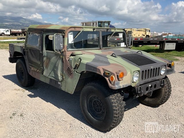 AM General M1097R1 HMMWV 4 Door Soft Top w/Truck Body