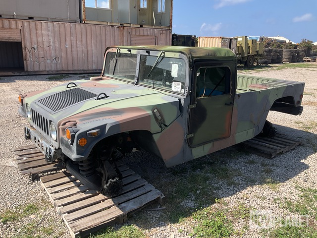 2007 AM General M1097R1 HMMWV 2 Door Soft Top w/Truck Body