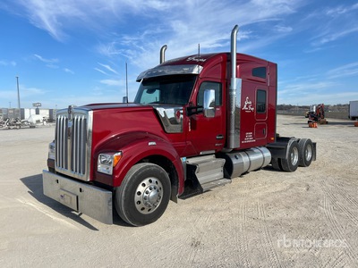 2023 Kenworth W990 6x4 T/A Sleeper Truck Tractor