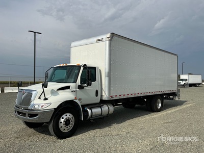 2020 International MV607 4x2 Van Truck