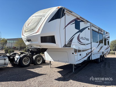 2013 Duchmen 47 ft Tri/A Toy Hauler Remolque de viaje