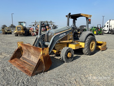 2014 John Deere 210K 4x2 Ładowarka do krajobrazu