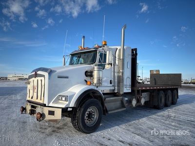 2020 Kenworth T800 6x4 Sleeper Flatbed Truck