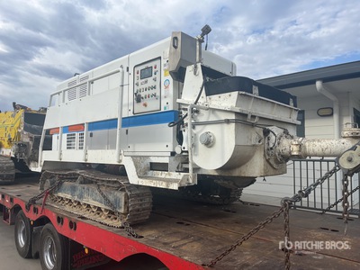 2010 POMPA CALCESTRUZZO Betonpomp