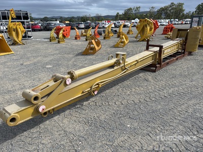 SEC Q/C 7m Extension Boom & Bucket - Fits 30 - 35 ton