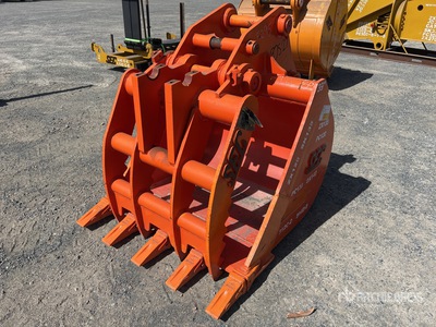 SEC 1000 mm Q/C Grapple Excavator Bucket - Fits 12 - 14 ton