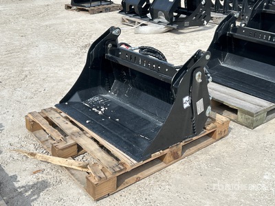 2026 GIYI GY-XKH39 39 in General Purpose Skid Steer Bucket (Unused)