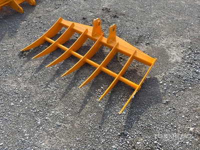 2026 GIYI 46 in مشط الحفارة - Fits Cat 303 (Unused)