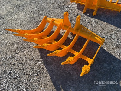 2026 GIYI 48 in Excavator Rake - Fits Cat 307 (Unused)
