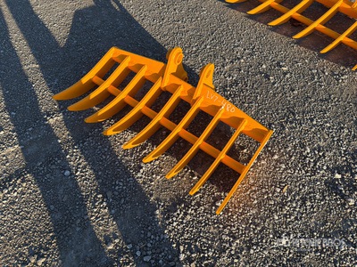 2026 GIYI 38 in Excavator Rake - Fits Cat 303 (Unused)
