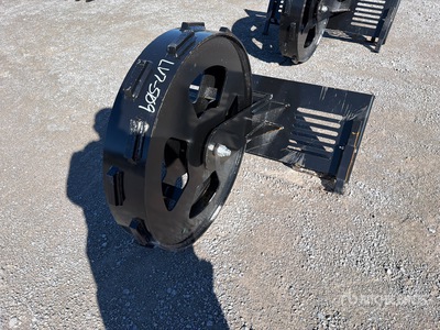 2026 GIYI GY-MCW45 34 in Skid Steer Steering Mechanical Compator Wheel (Unused)