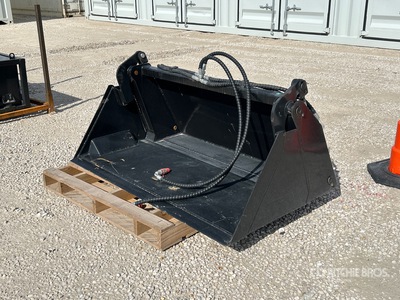 2026 GIYI GY-41B 72 in 660 lb General Purpose Skid Steer Bucket (Unused)