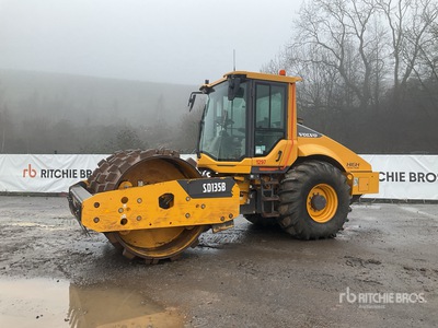 2021 Volvo SD135 Smooth Drum Compactor