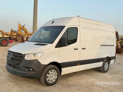 2023 Mercedes-Benz Sprinter 417CDI Cargo Van (Unused)
