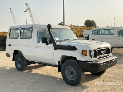 2024 Toyota Land Cruiser 78R 4x4 SUV (Unused)