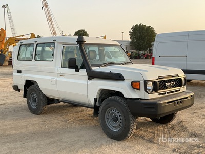2024 Toyota Land Cruiser 78R 4x4 SUV (Unused)