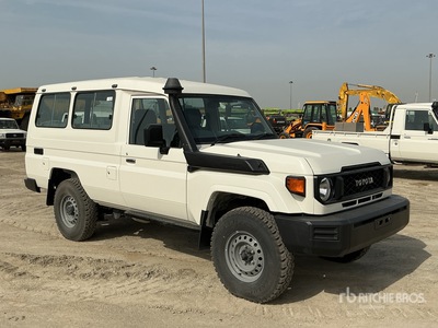 2024 Toyota Land Cruiser 78R 4x4 SUV (Unused)