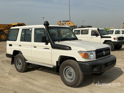 2023 Toyota Land Cruiser 76R 4x4 SUV (Unused)