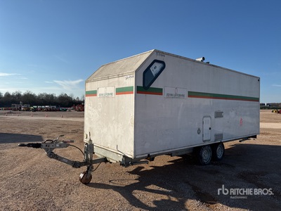 2013 Gruau 6200 VR 8V8H3P T/A Bungalow De Chantier