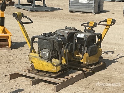 Quantity of (3) 2014 Wacker Neuson DPU2550H Plaque vibratoire