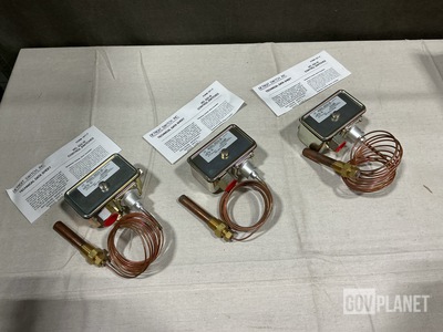 (26) Detroit Switch 222-10NL-2223969 Thermostatic Switches