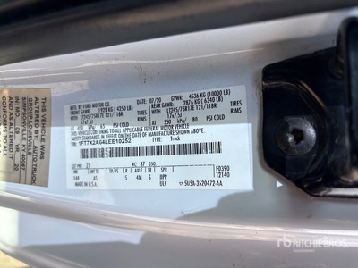 2020 Ford F-250 XL 4x2 Extended Cab Pickup